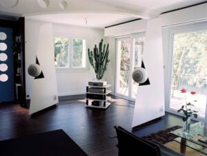 Cabasse, enceintes acoustique, Atlantis sphère, haut-parleurs, tri-axial, salon, Technophile Journal