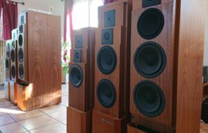 Cabasse, enceintes acoustique, Colonne 100, 116, 135, haut-parleurs, Technophile Journal