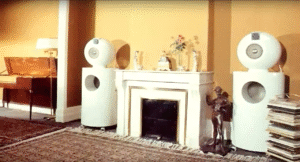 Elipson, enceintes acoustique, haut-parleurs grave, sphère médium-aigu, intérieur domestique, Technophile Journal