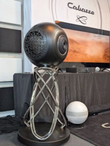 Cabasse, Sphere Evo, enceinte acoustique, haut-parleurs tri-coaxial, haut-parleur basse push-pull, Technophile Journal