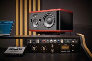 Focal, enceintes monitoring 3 voies actives Trio6, 3 haut-parleurs, Technophile Journal